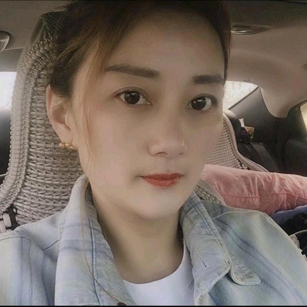 殡仪车司机75年的单身妈妈