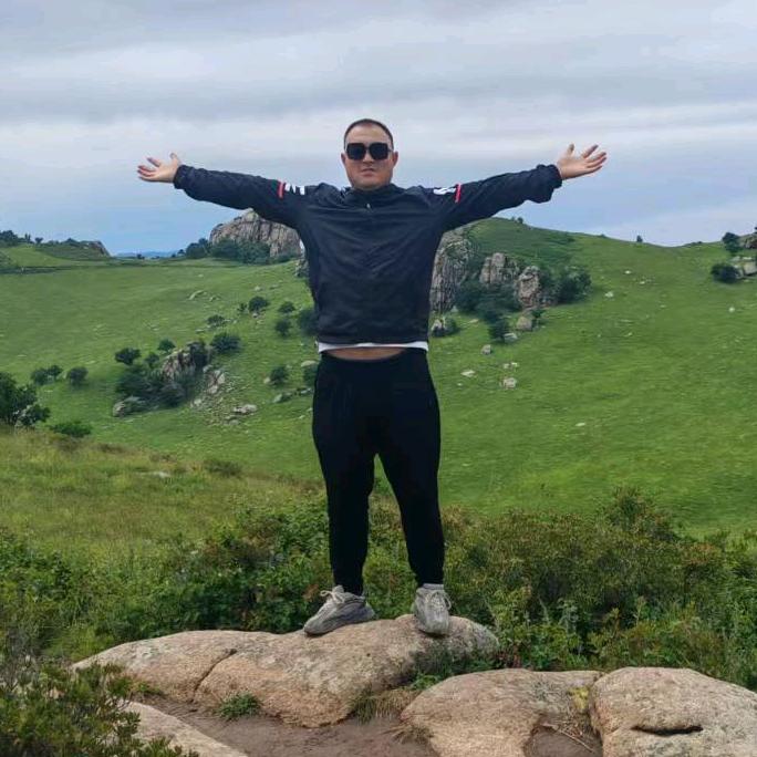 嘎查走出来的汉子