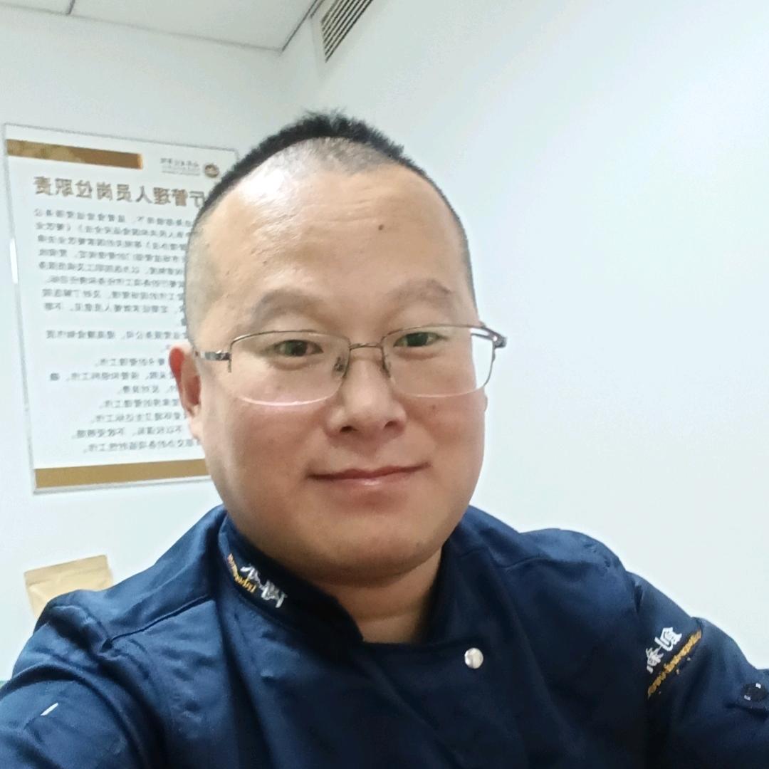 90后大锅菜小伙