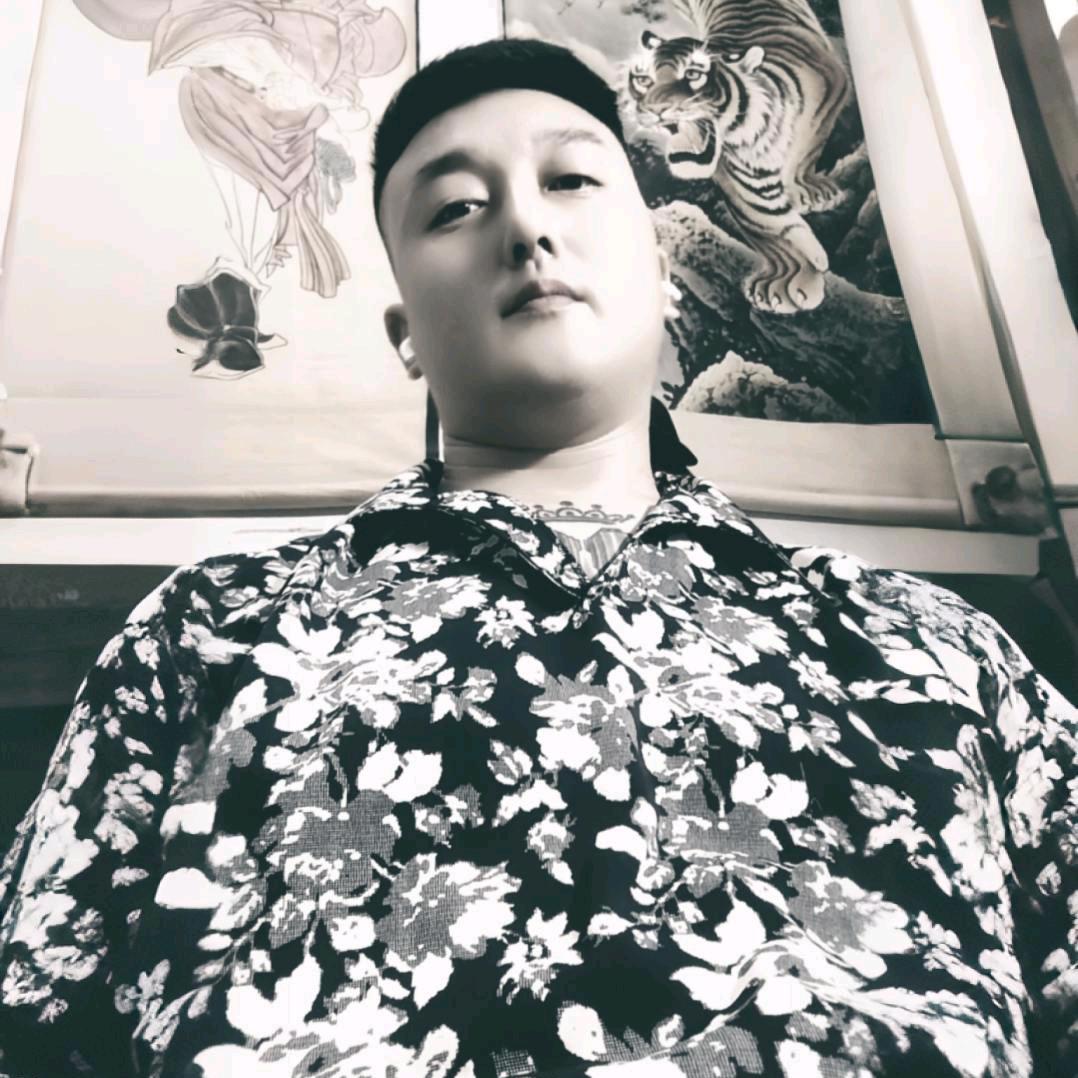 🍀胜天半子🦢