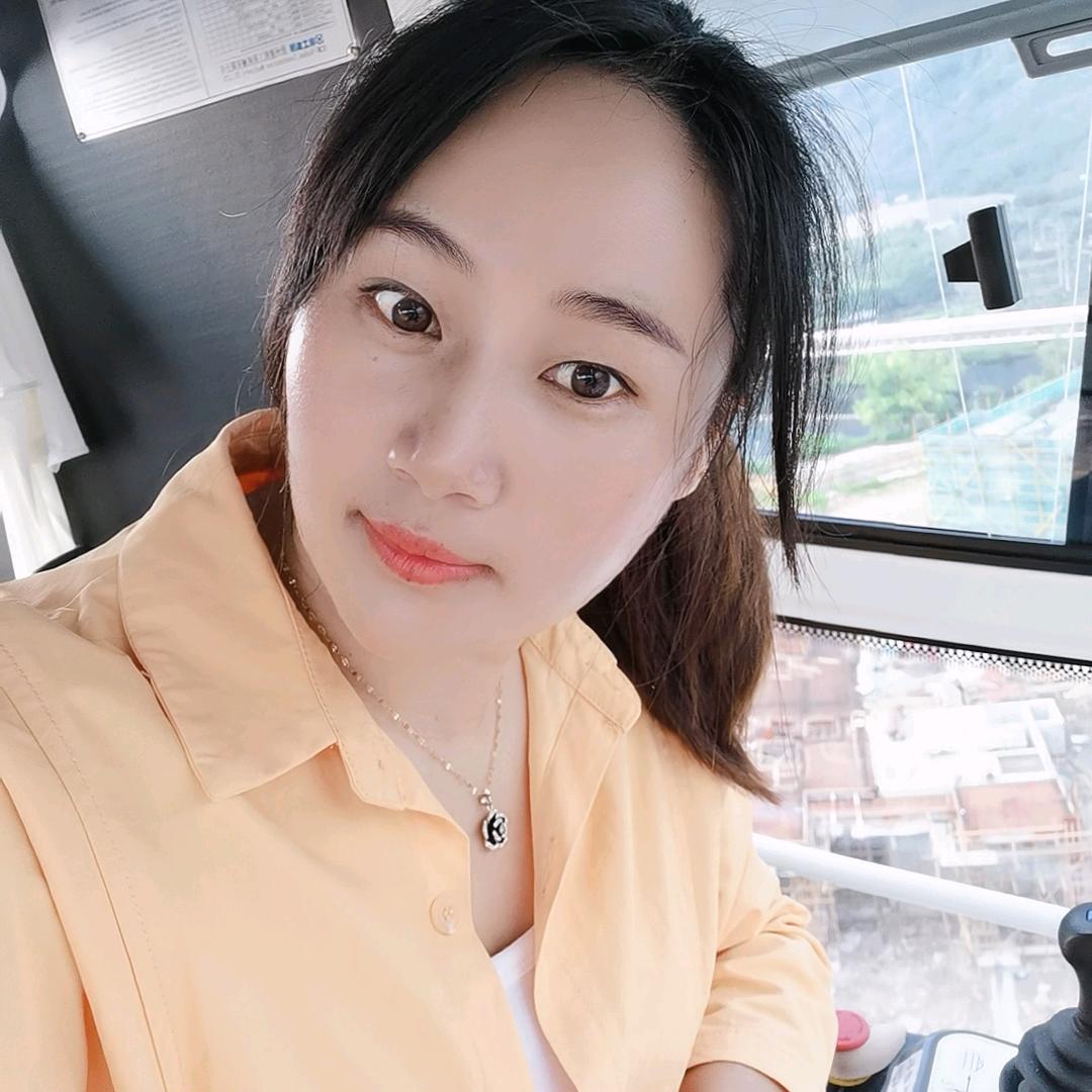 贵州塔吊妹