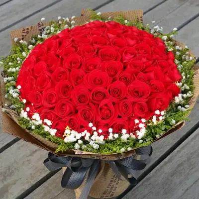 三善街欧韩女装+鲜花