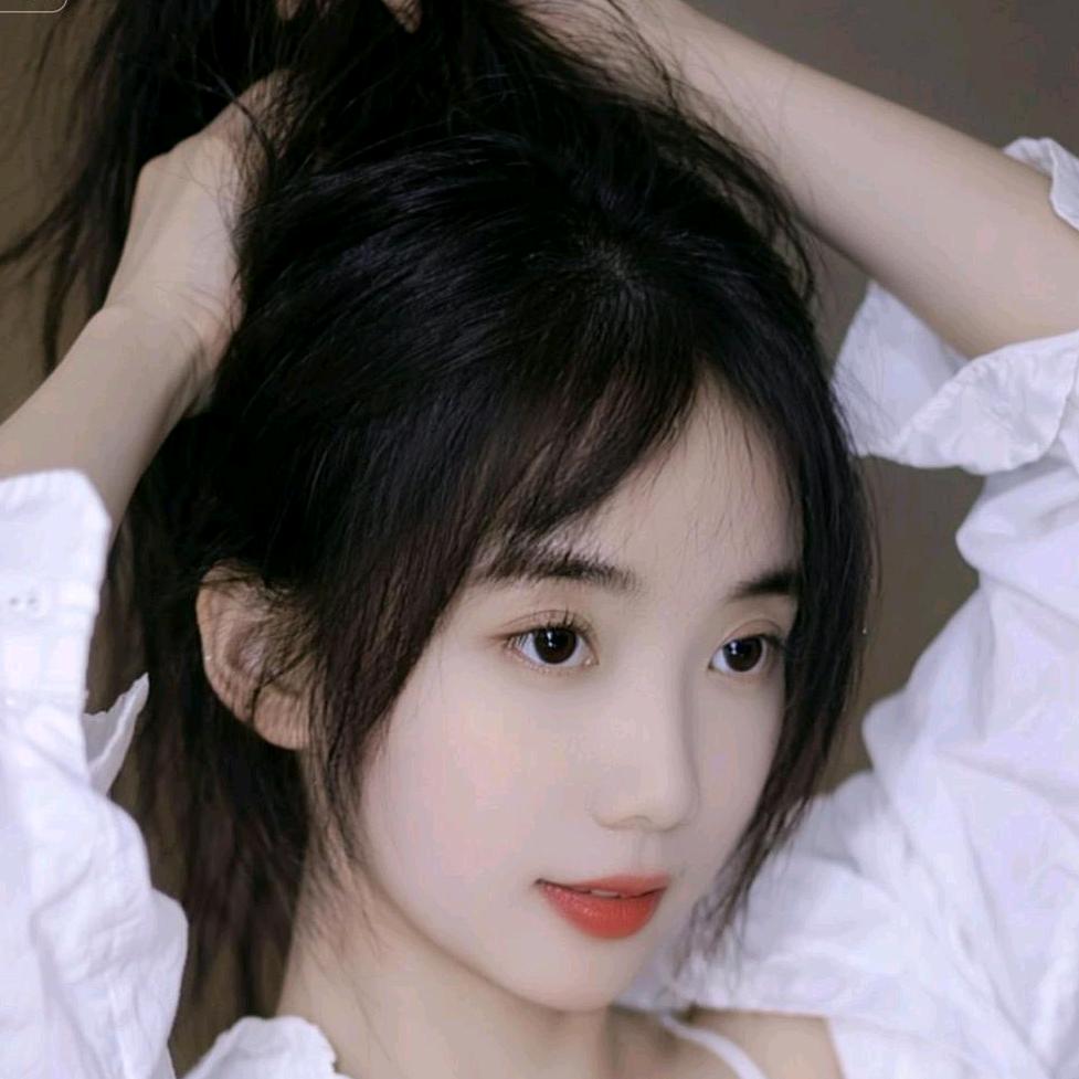 与辉同行橱窗