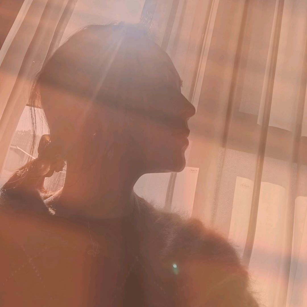 雪落在棒棒糖上？