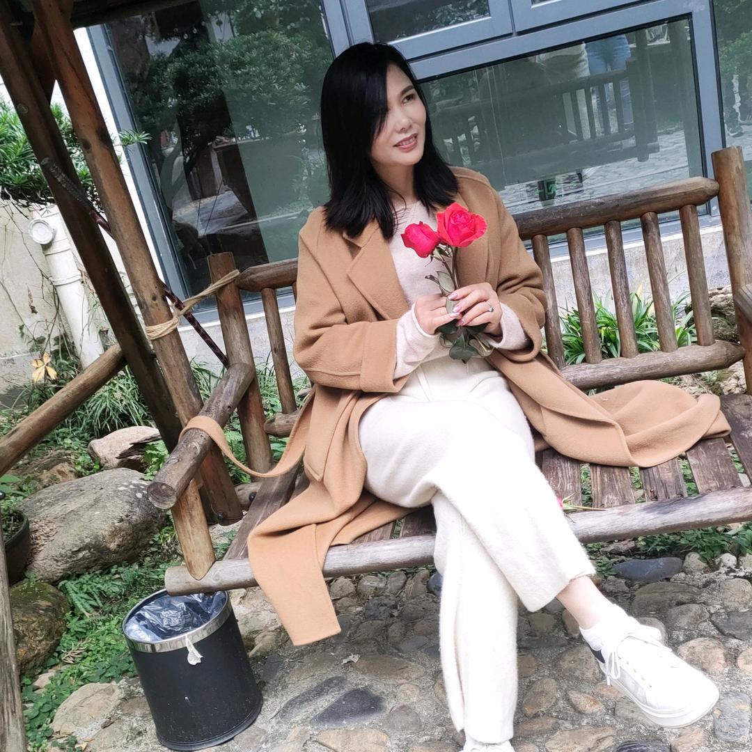 A丽丽