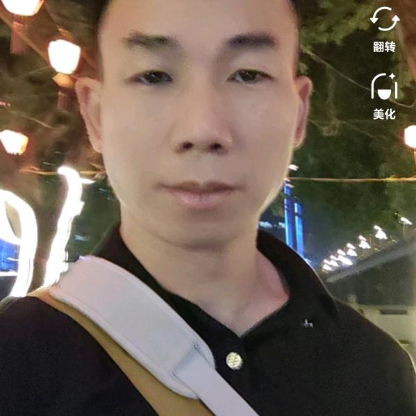 农村一哥“欢迎大哥大姐来看我”