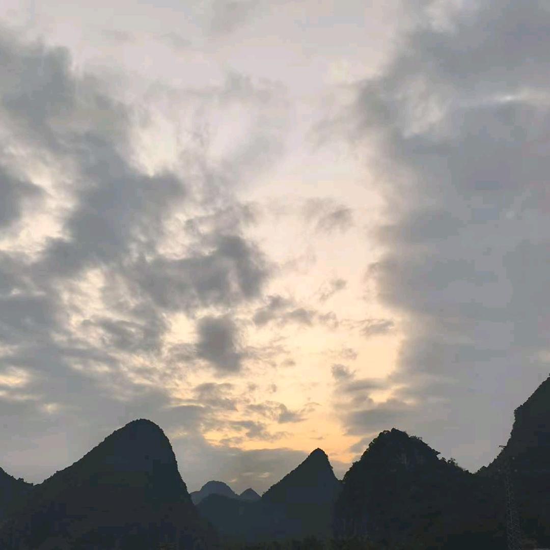 终于活成自己讨厌的模样