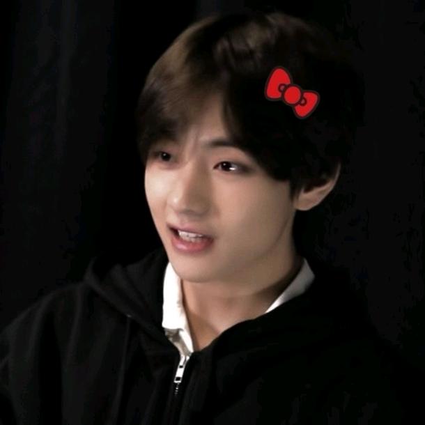 Tae-∨^