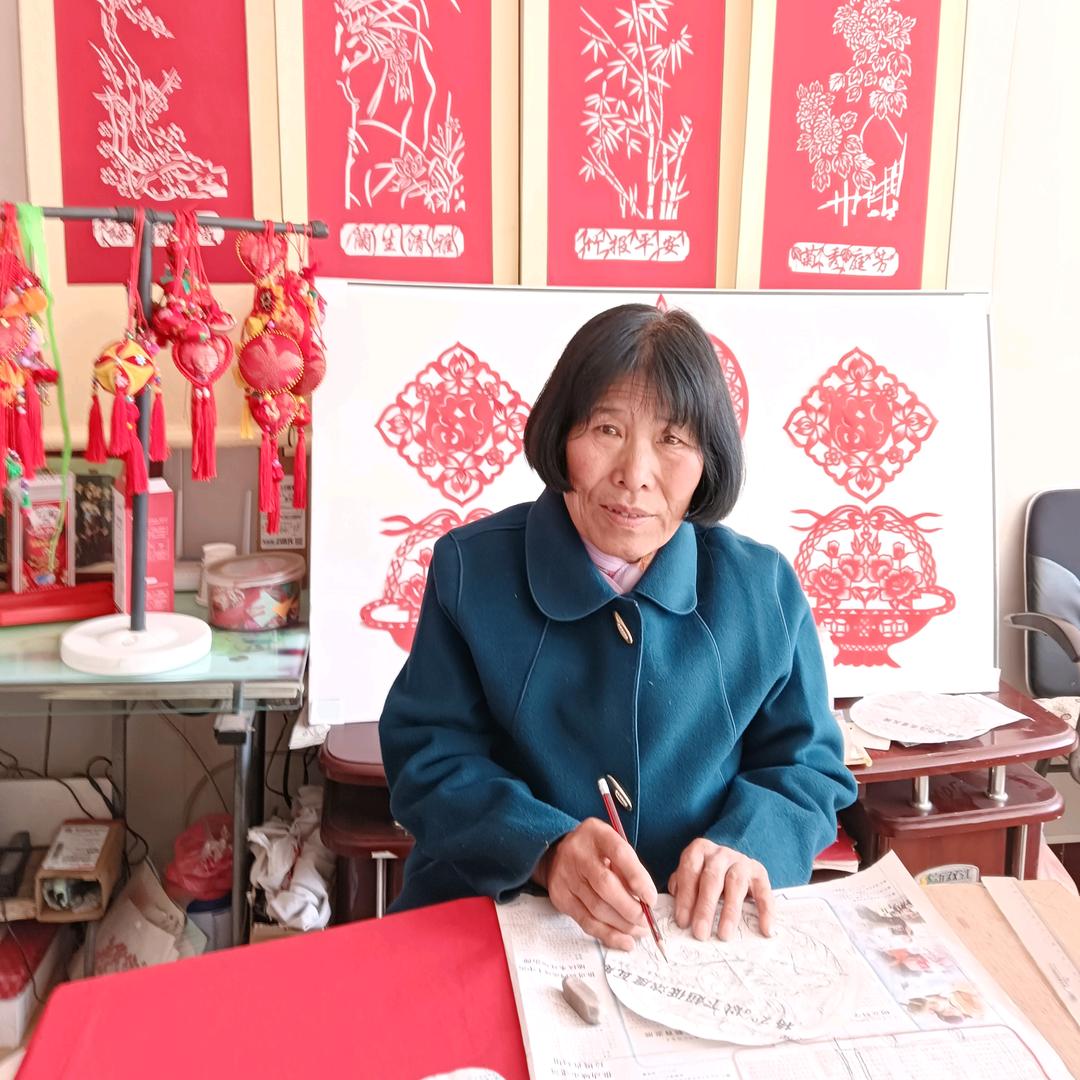 心灵手巧（亢俊翠）每天19：10开播