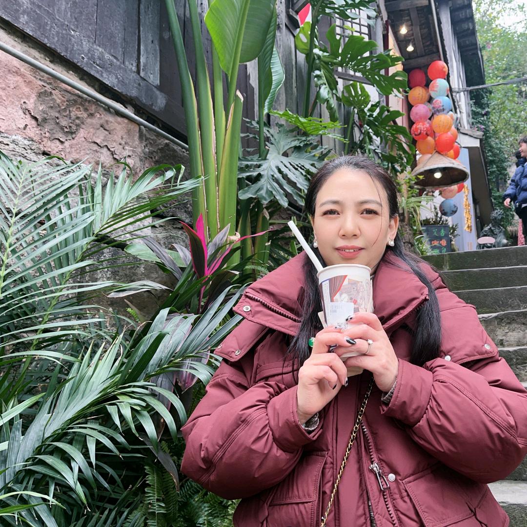 邹艳儿