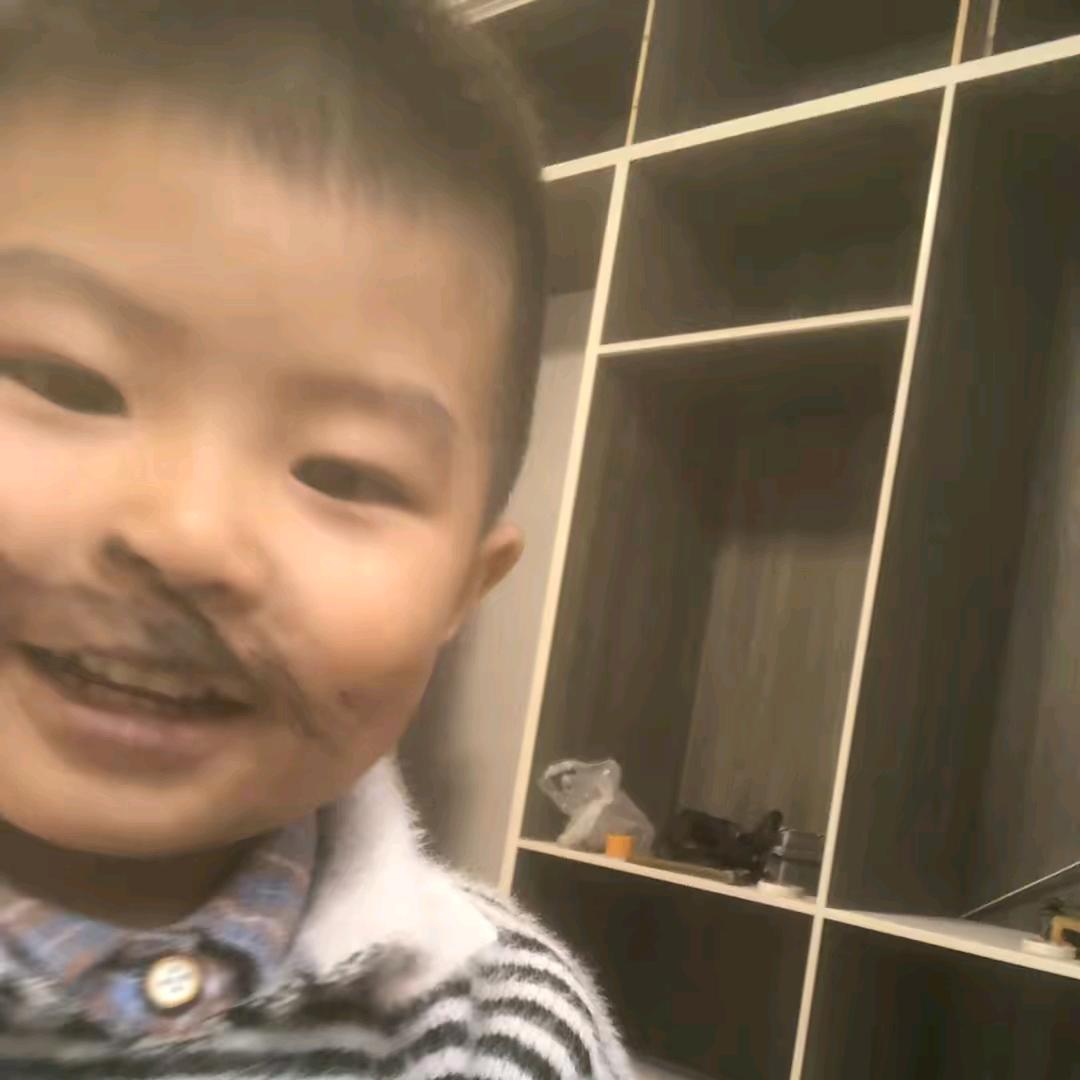 杨！！！！