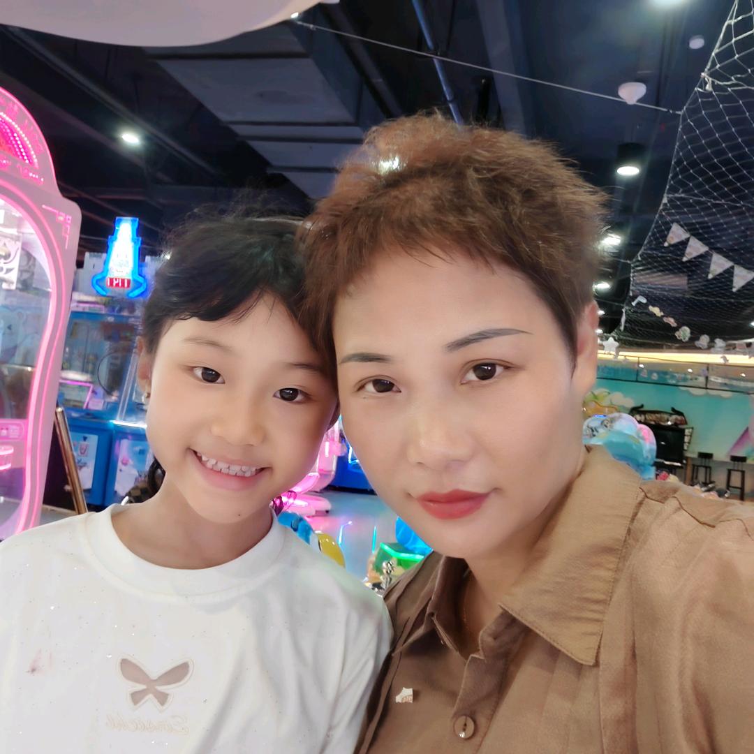 凌晨的一束光