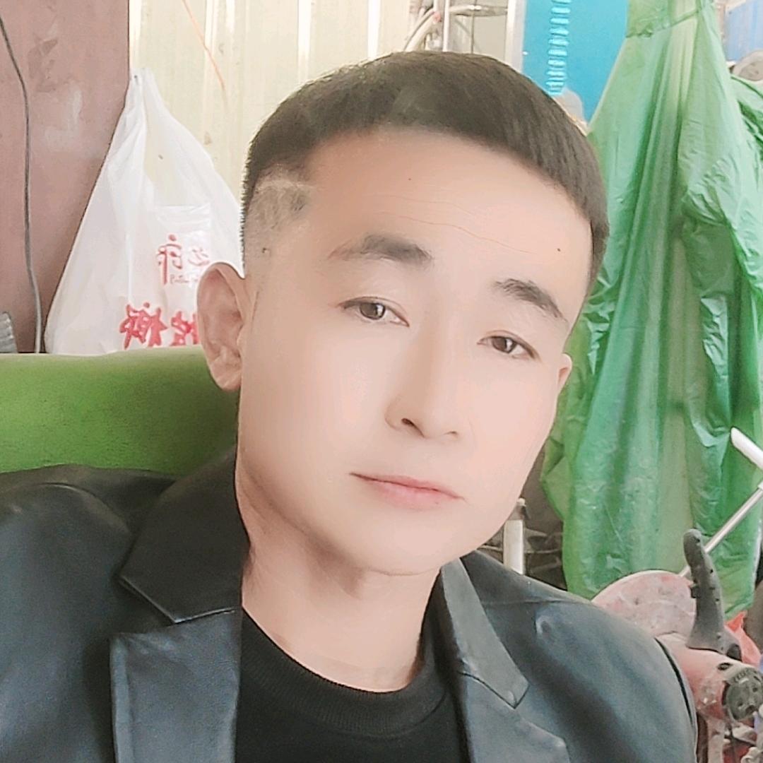 回收涂料桶，蓝桶，大蓝桶，小蓝桶等等