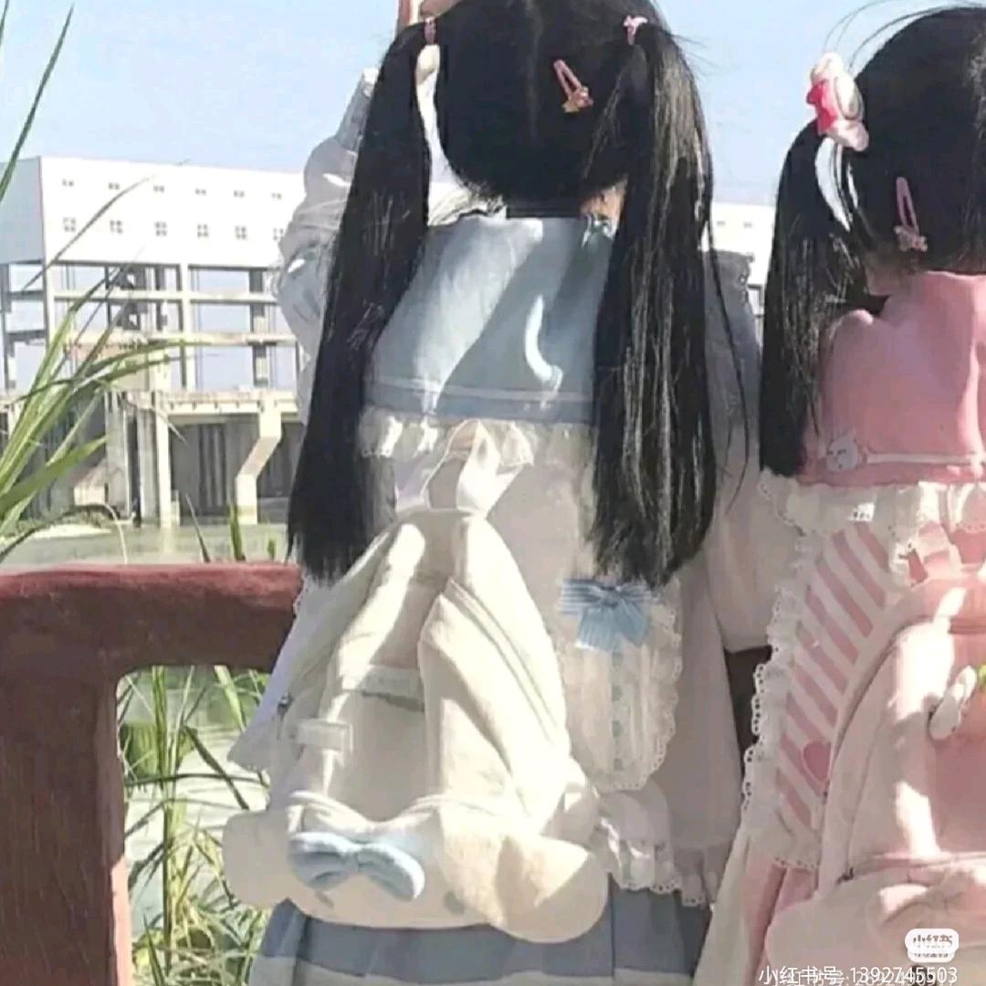 爱玩游戏的小兔
