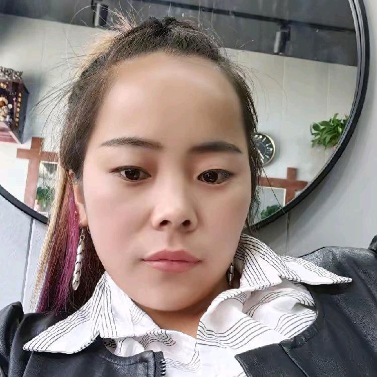 欢乐舞狮演艺团