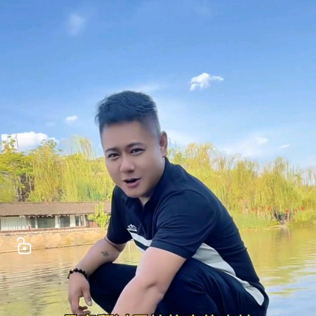 薛俊😘