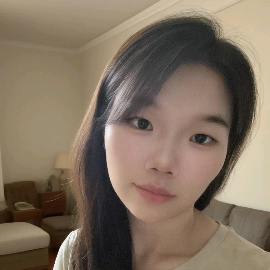 欣琦.