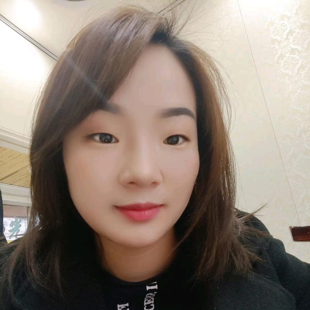 晴隆中心街装宽带小姐姐