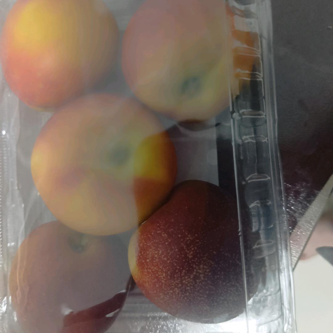 国泰民安的水果小桃