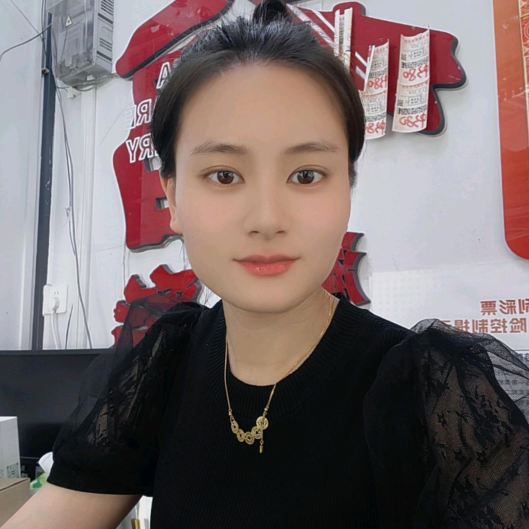 小奶瓶💕