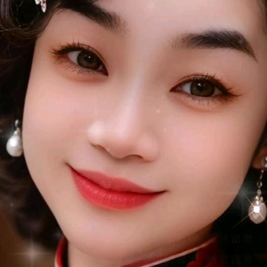 纤纤