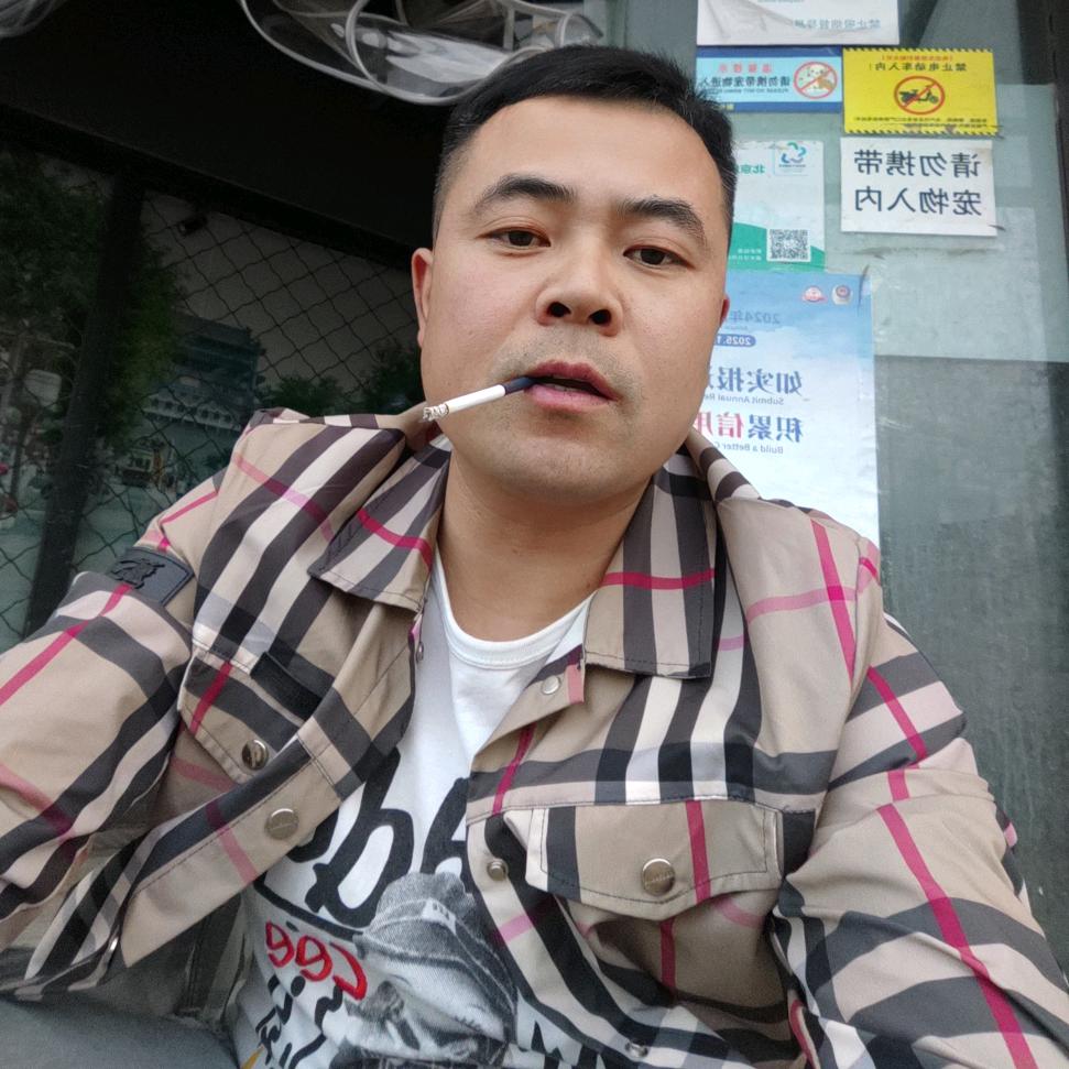 李勇