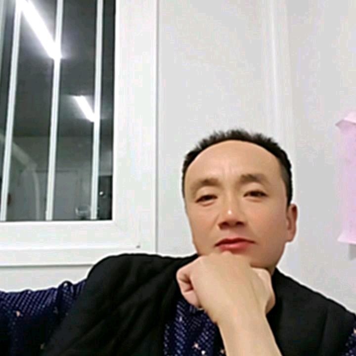 亚楠哥