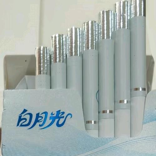 㜂孞