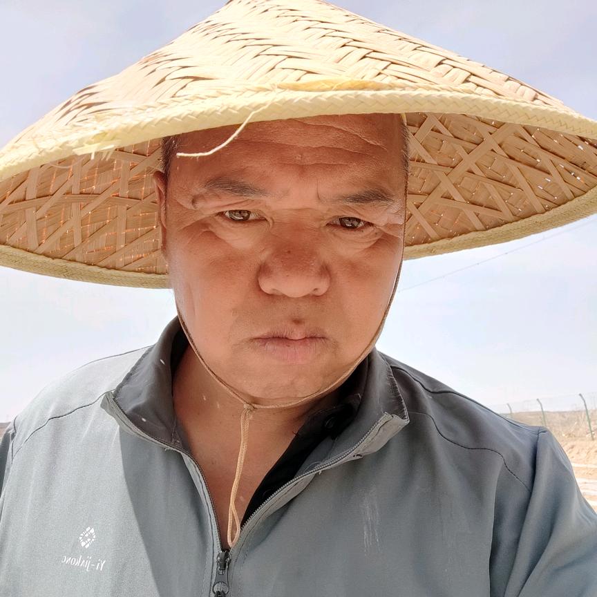 质朴庄稼汉