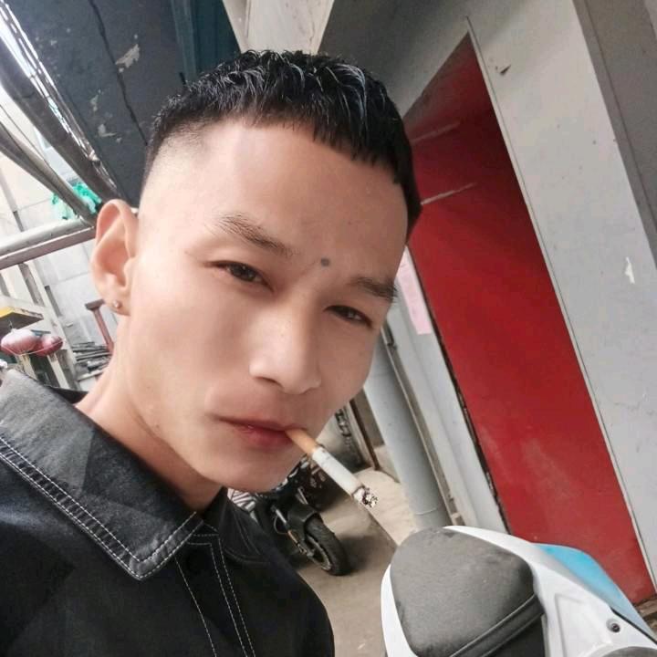 酒吧营销。和我联系。