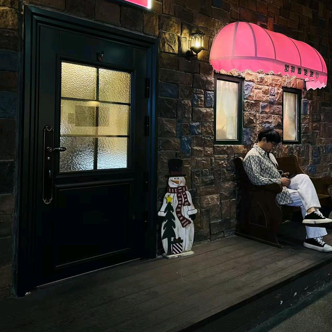 ㅤ ㅤ          ㅤ ㅤ秋