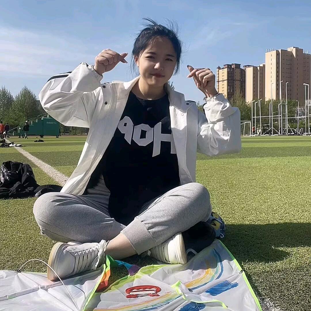 拽拽是个小欢喜❤️