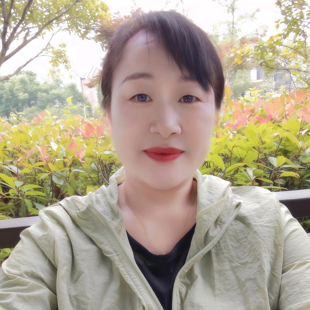 丽琴穿搭