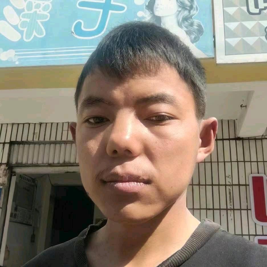 曼曼🍉的弟弟