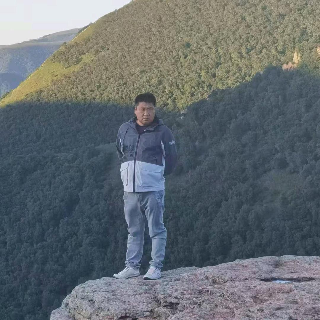 物是人非