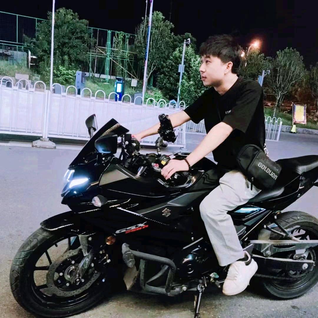 小极品丶