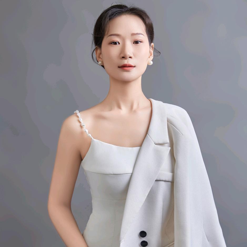 印梵瑜伽丹丹老师