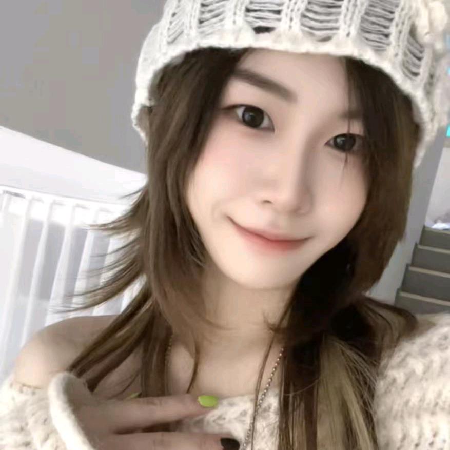 阿芬芬呀 （四喜女装）