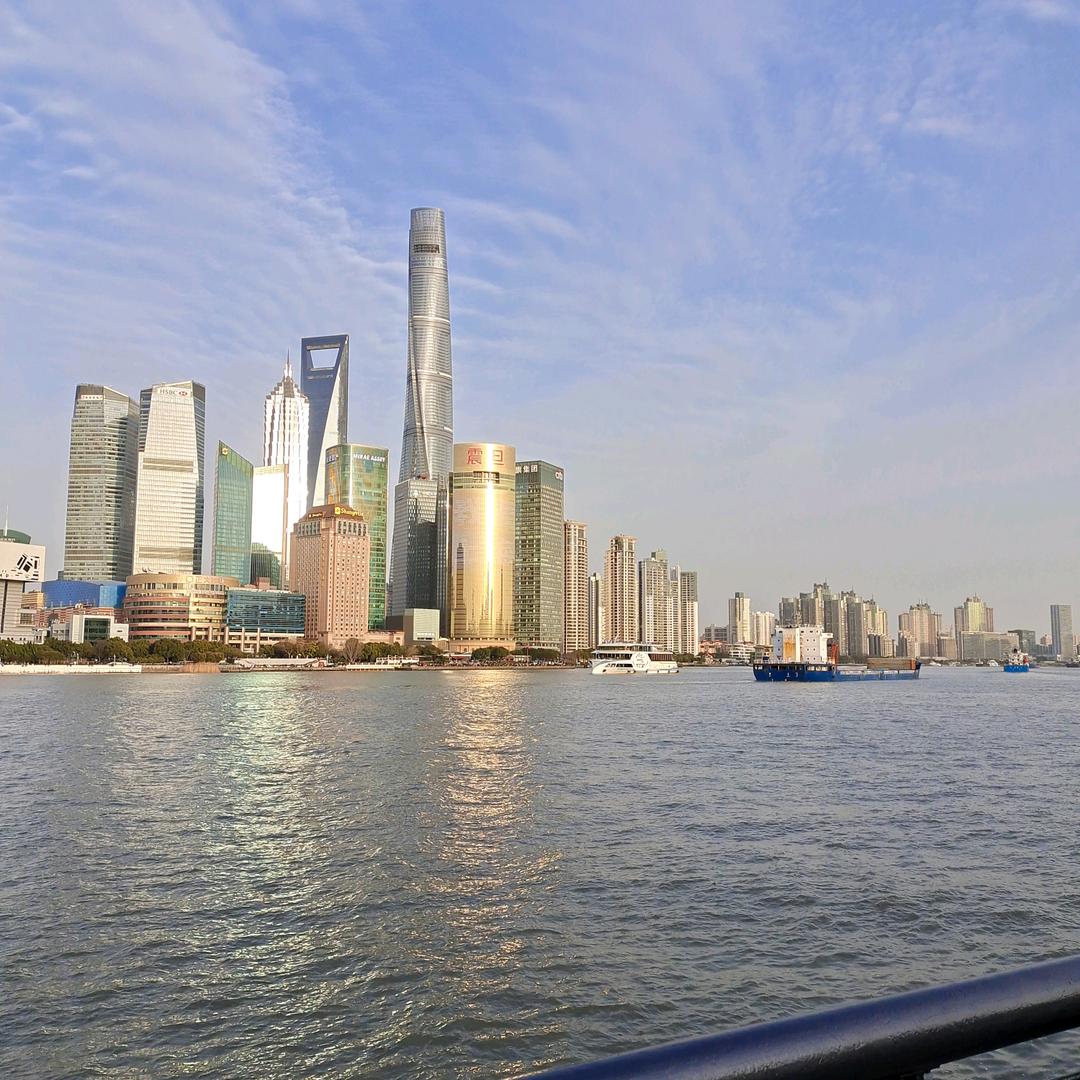 洪伟百货严选铺子