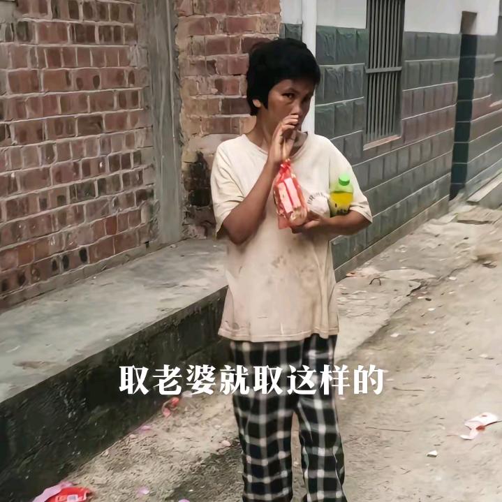 指挥塔吊的