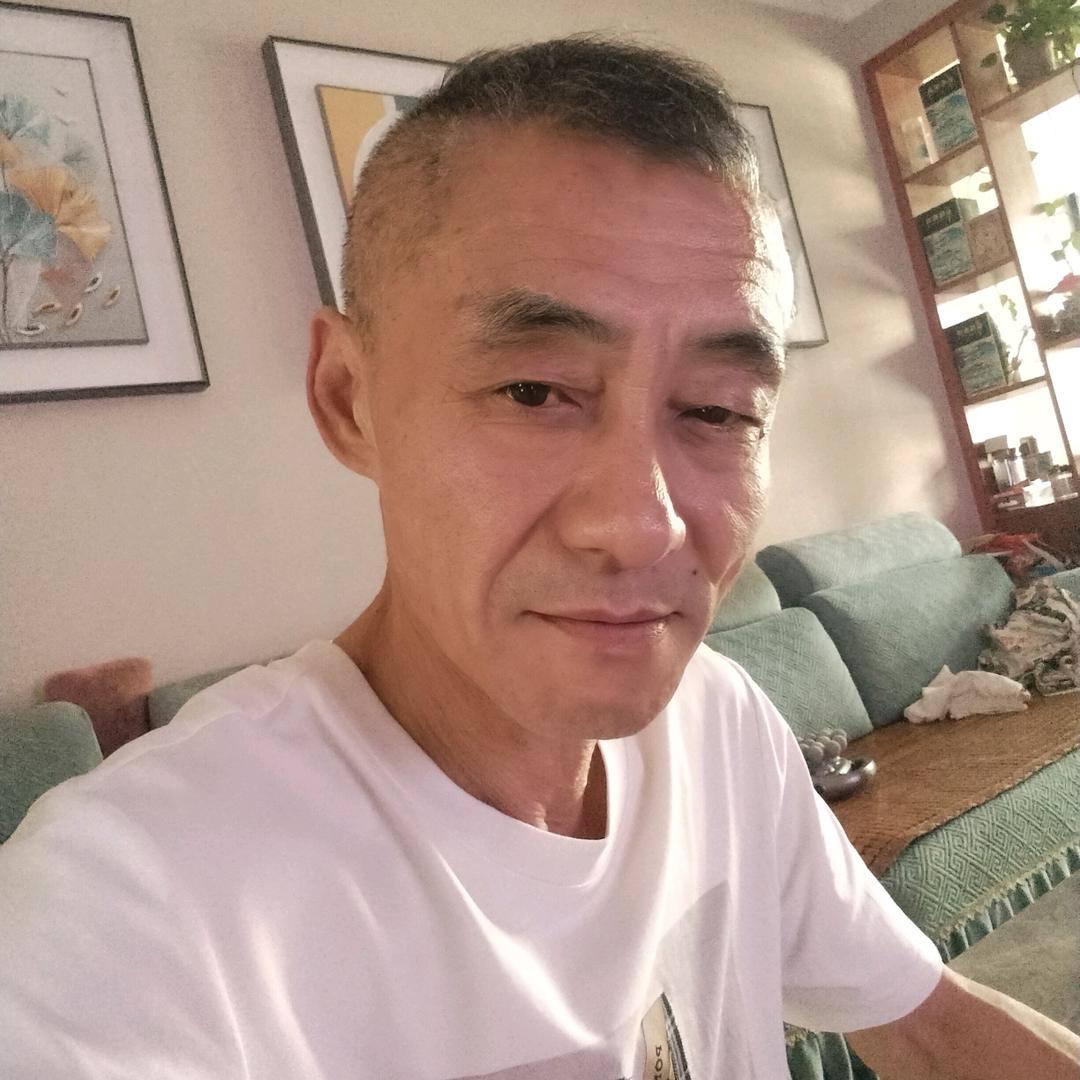 董平大眼睛👀