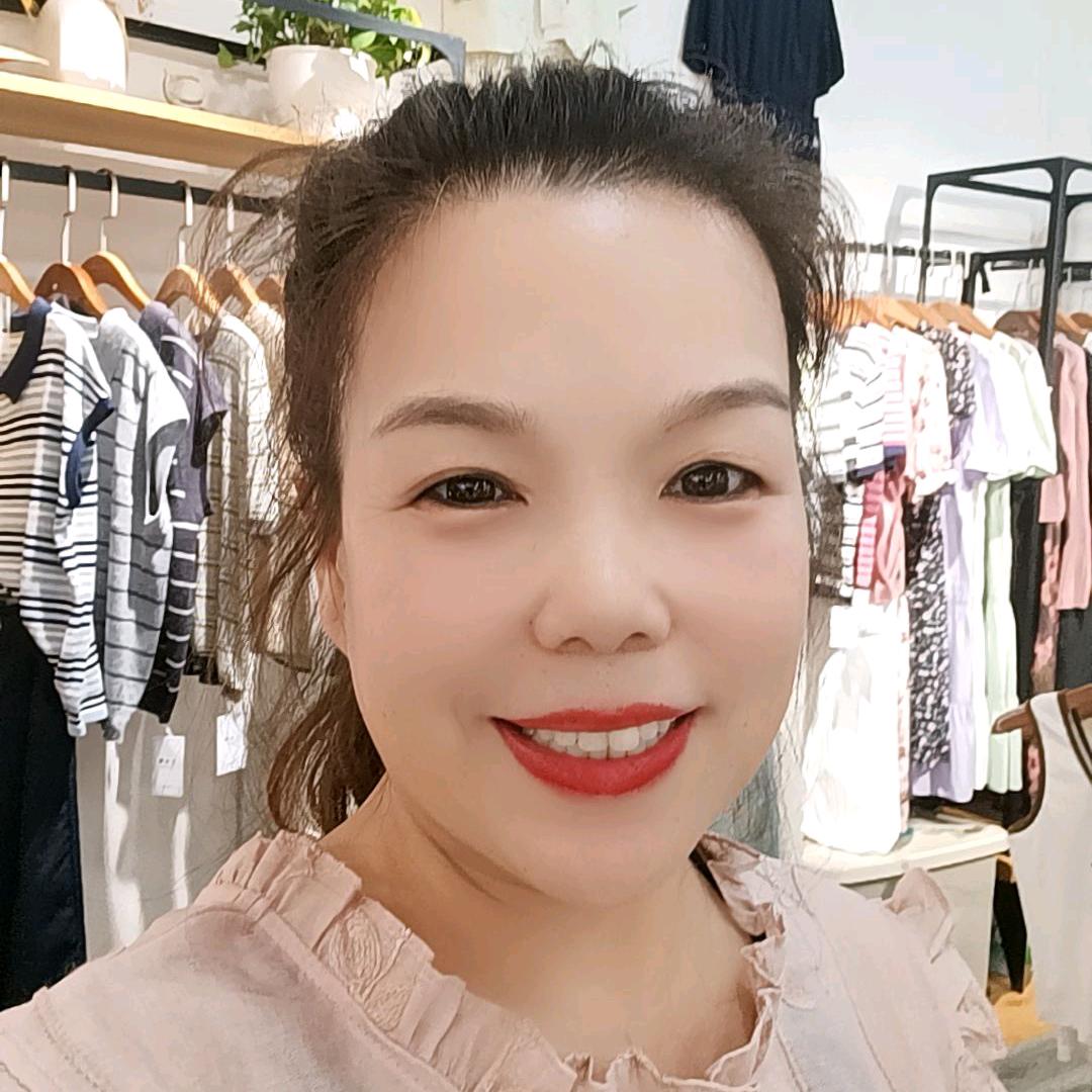 张姐:安阳女装16年