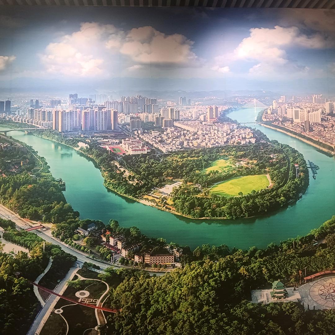 静静的看
