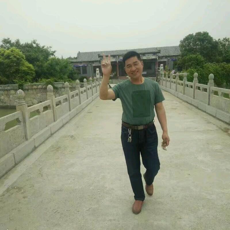 宇飞，亮哥的快乐生活