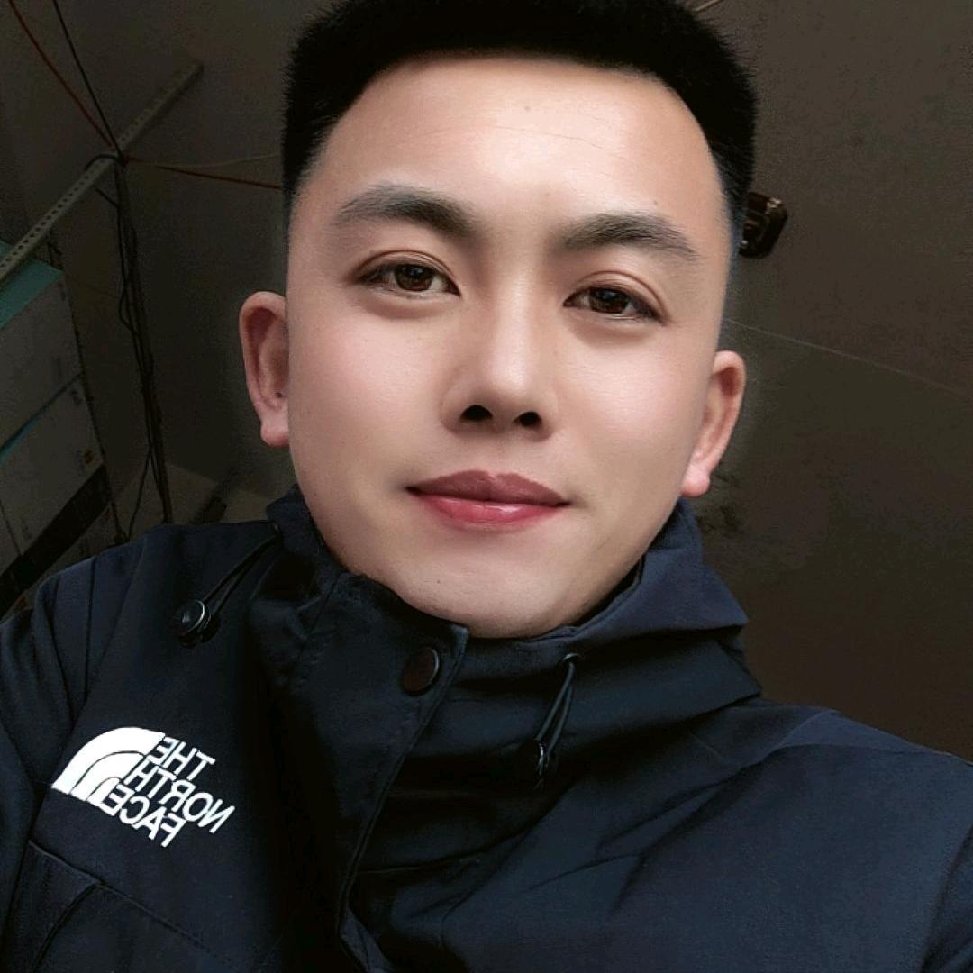 卖日杂🉐小伙