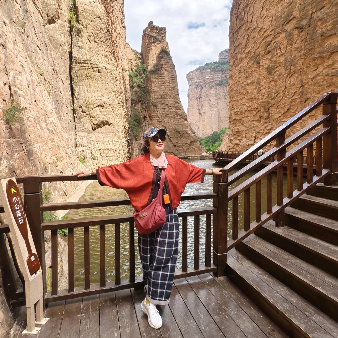 我本善良(诚信互粉，假关拉黑）