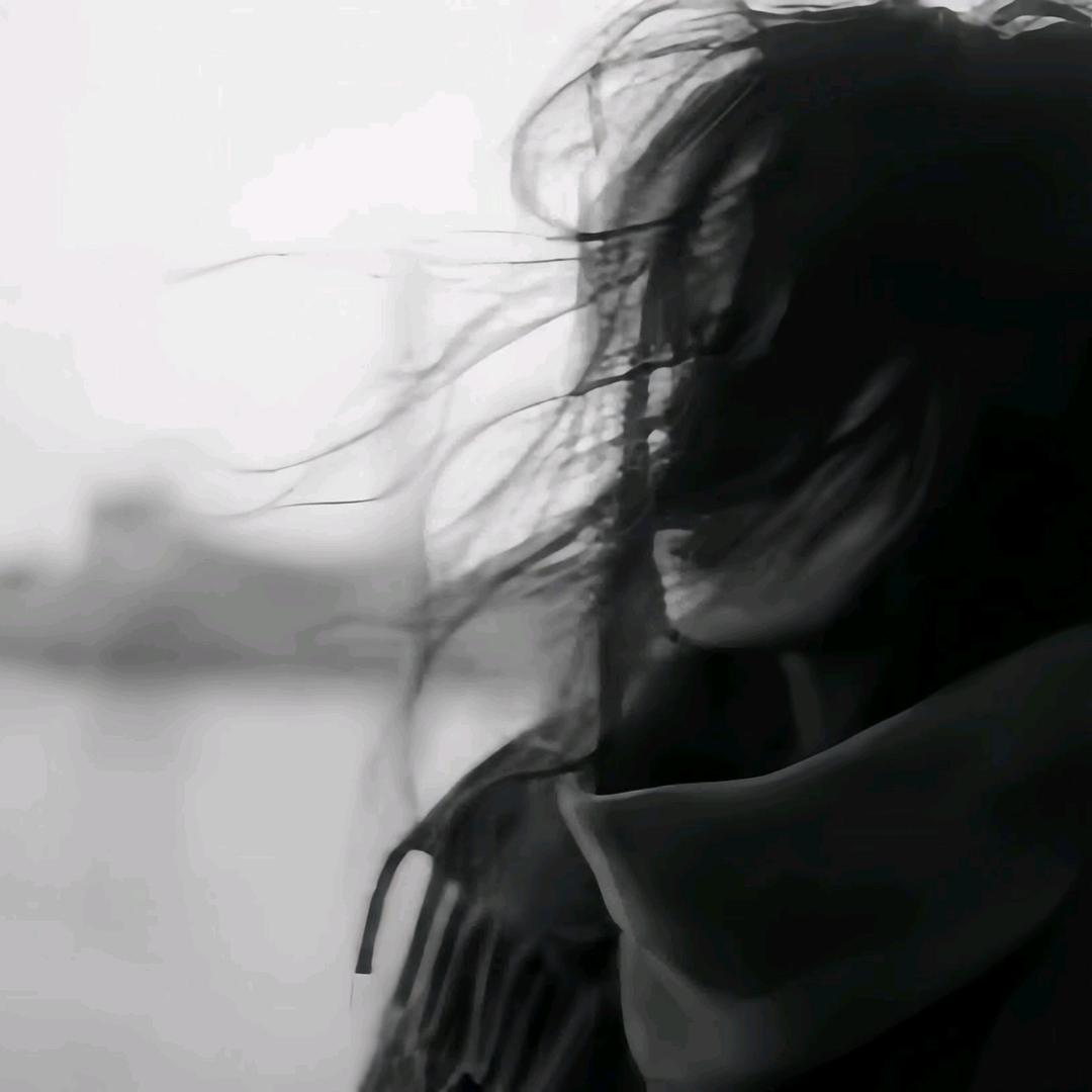 L    🥀