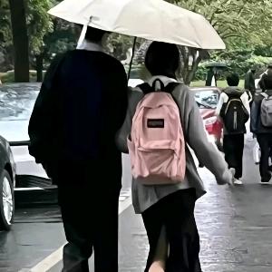 岸上见跃跃跃
