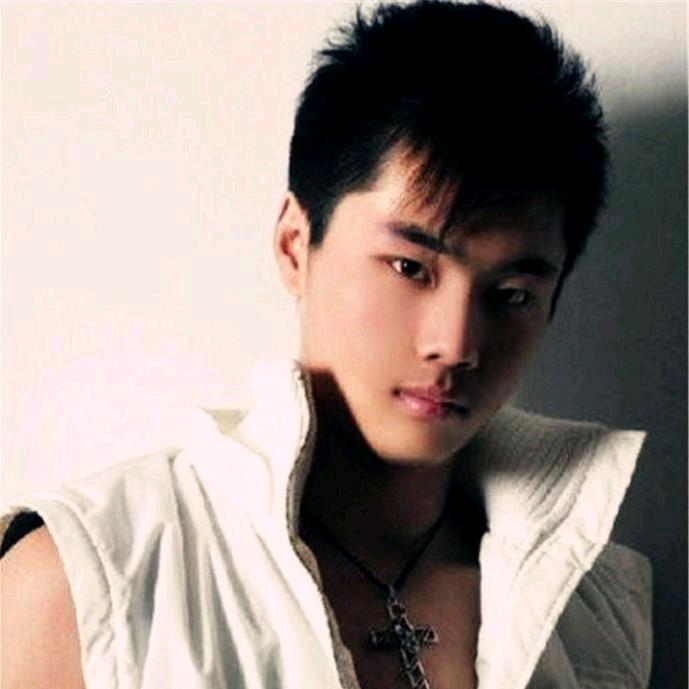 阳光男孩💫