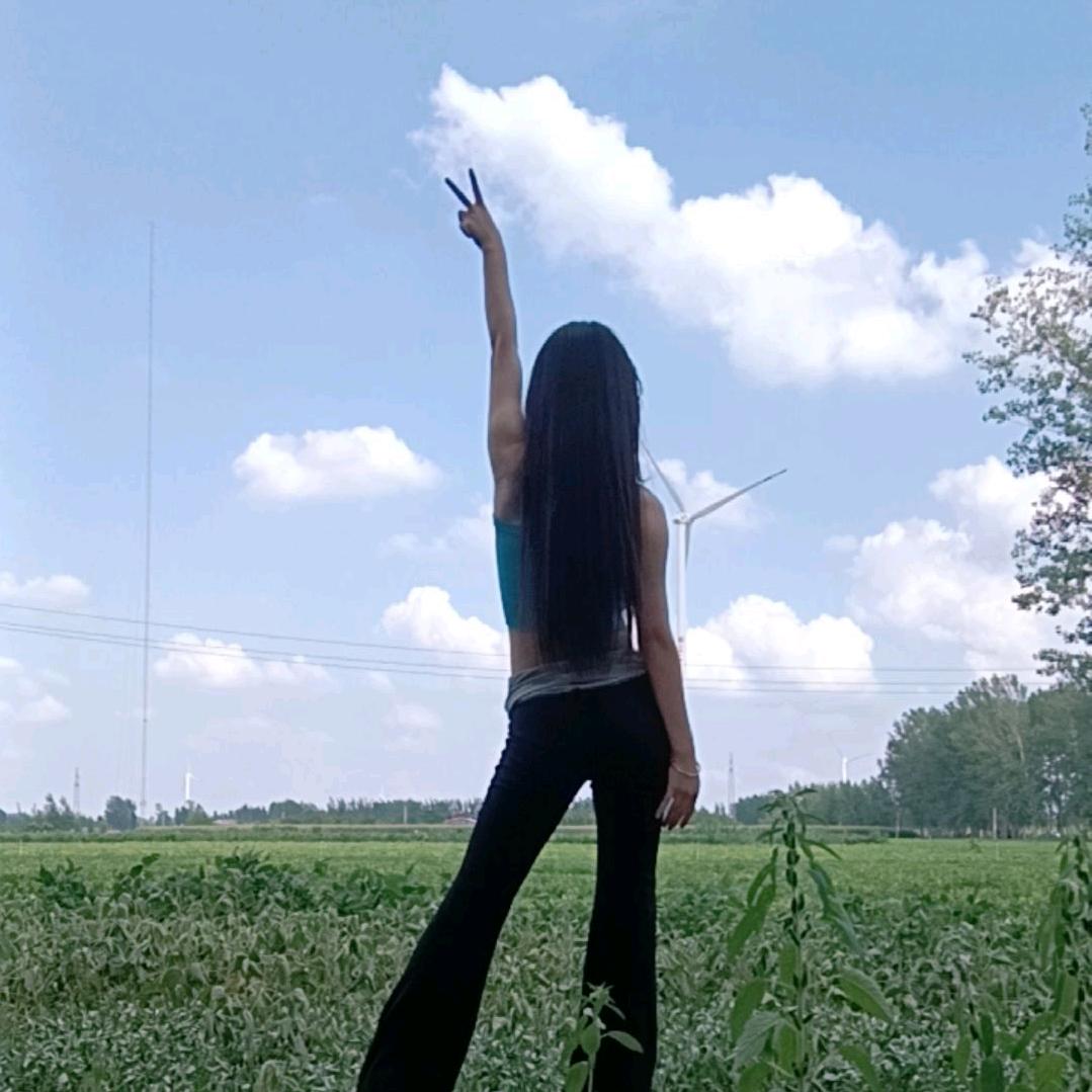 婷🐰.（不要连赞😡）